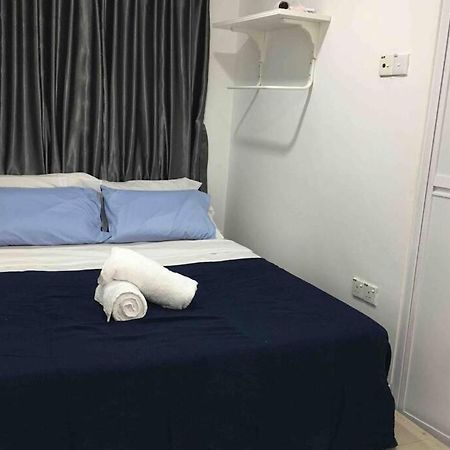 22Pax :Taman Pelangi Party House Nearby Midvelly Villa Johor Bahru Buitenkant foto