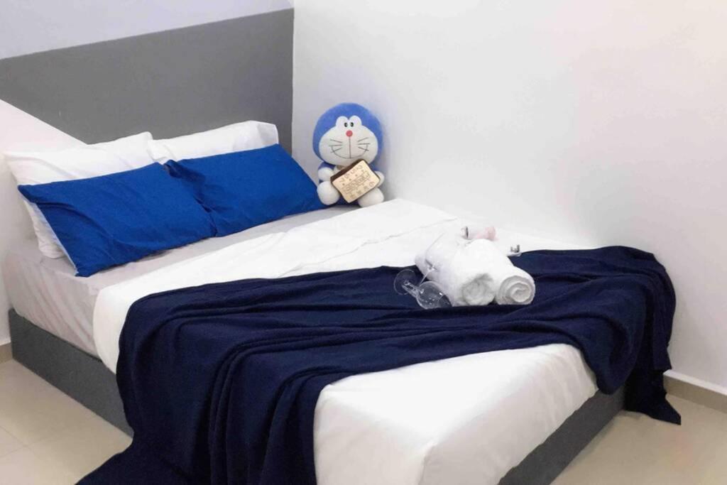 22Pax :Taman Pelangi Party House Nearby Midvelly Villa Johor Bahru Buitenkant foto