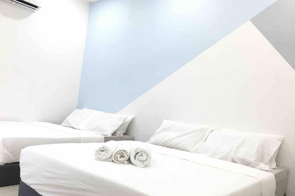 22Pax :Taman Pelangi Party House Nearby Midvelly Villa Johor Bahru Buitenkant foto